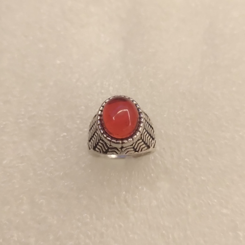 Pierre rouge 